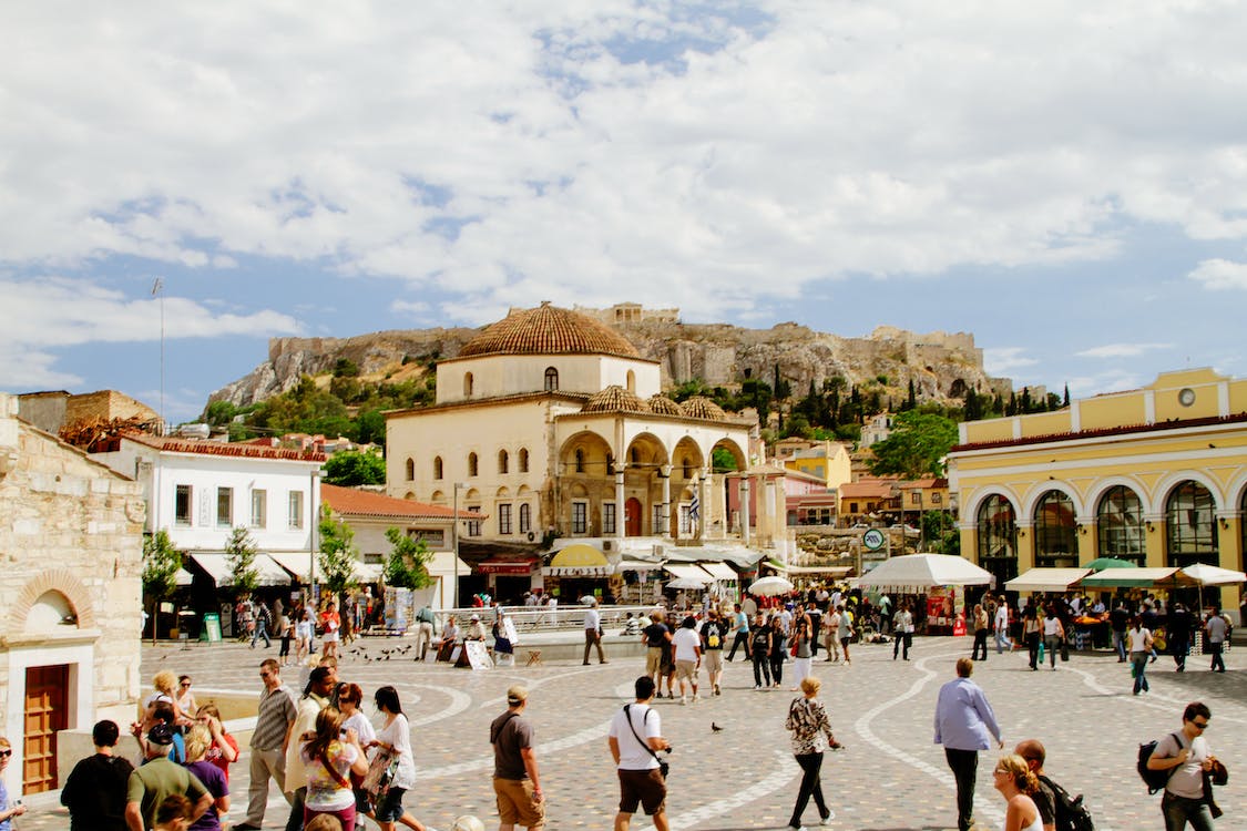Υπέρβαροι και καπνιστές οι Έλληνες; -Τι δείχνουν τα στοιχεία