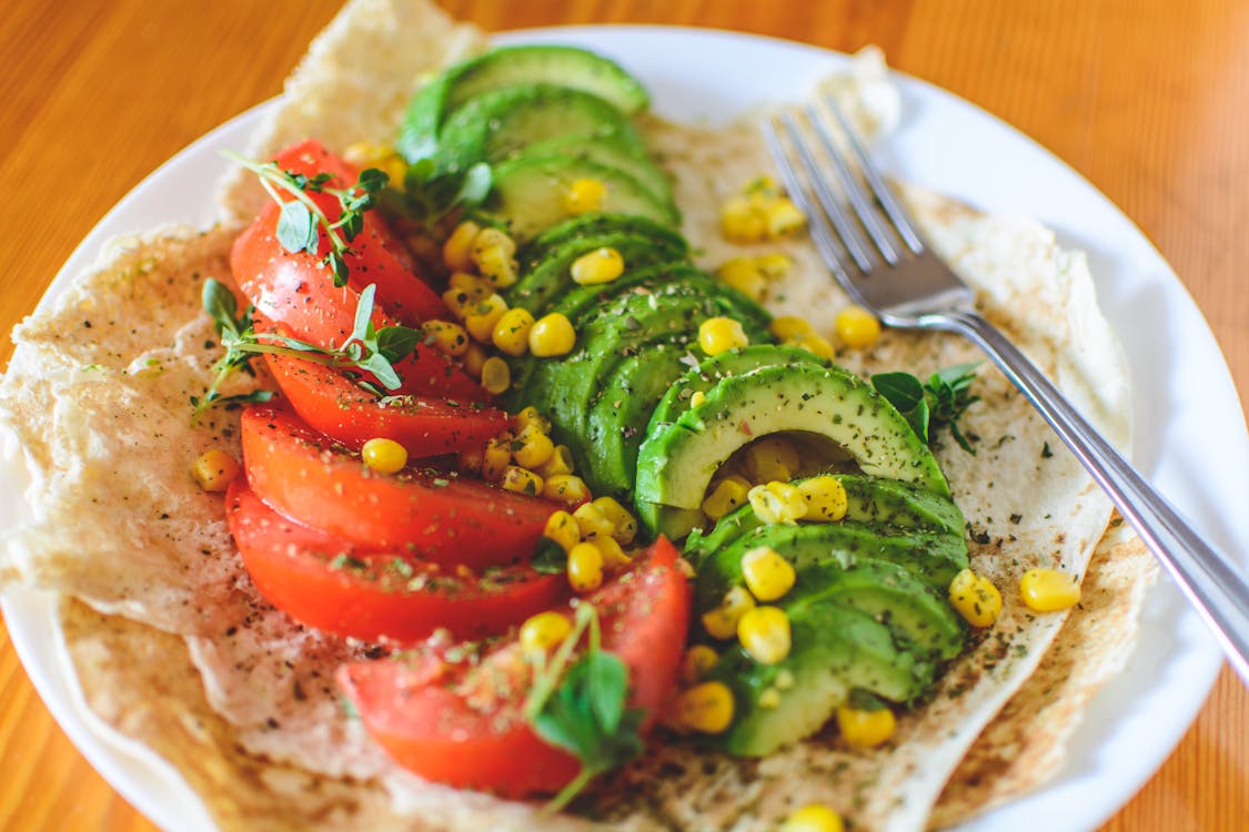 Η vegetarian και vegan διατροφή συνδέεται με οφέλη για την υγεία